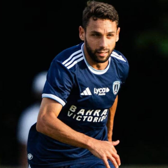 Julien López